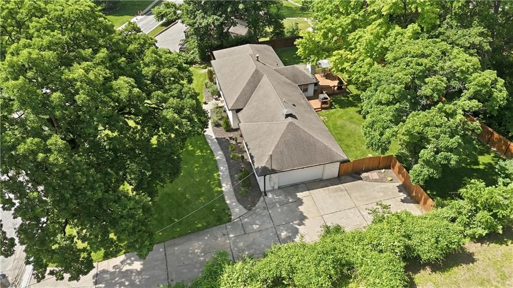 850 NW Valley Lane — photo 65