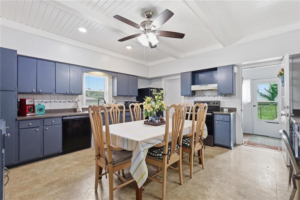 1025 Ironmoulders Street — photo 11
