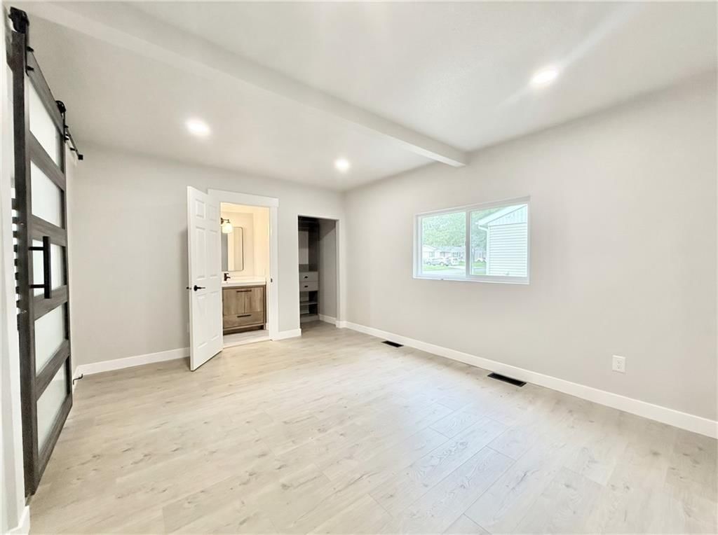 2418 W 3rd Street — photo 6