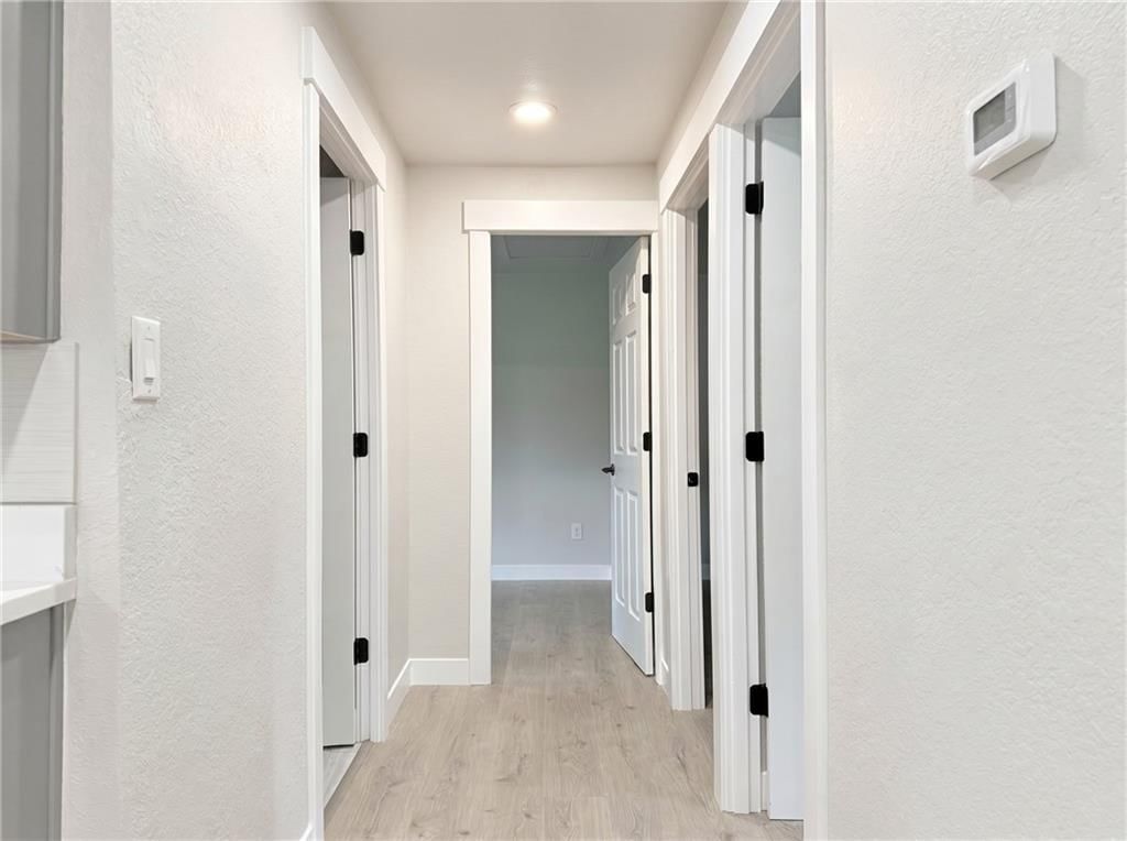 2418 W 3rd Street — photo 10