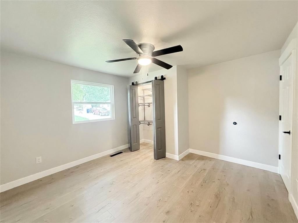 2418 W 3rd Street — photo 11