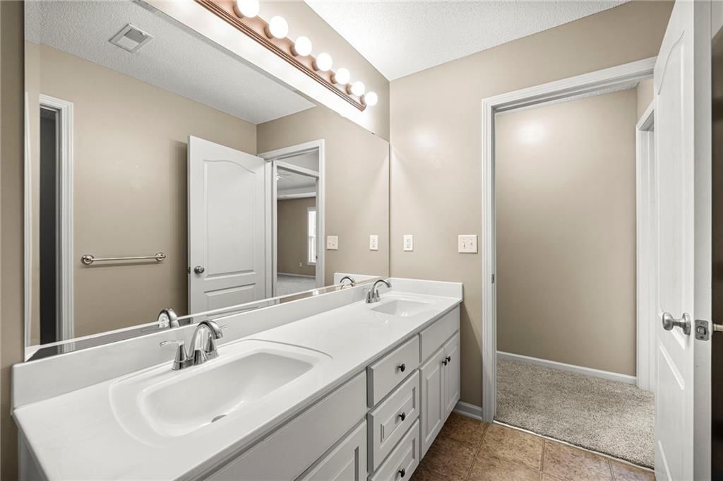 21006 W 48th Street — photo 36