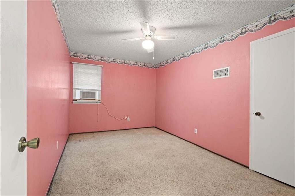 301 SE Alice Street — photo 17