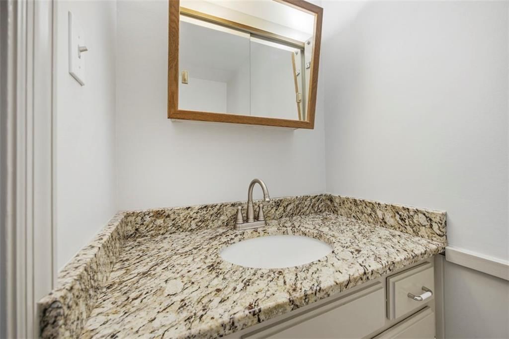 4816 Goodman Street — photo 8