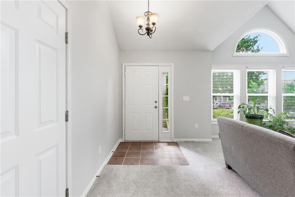 14668 W 151st Terrace — photo 3