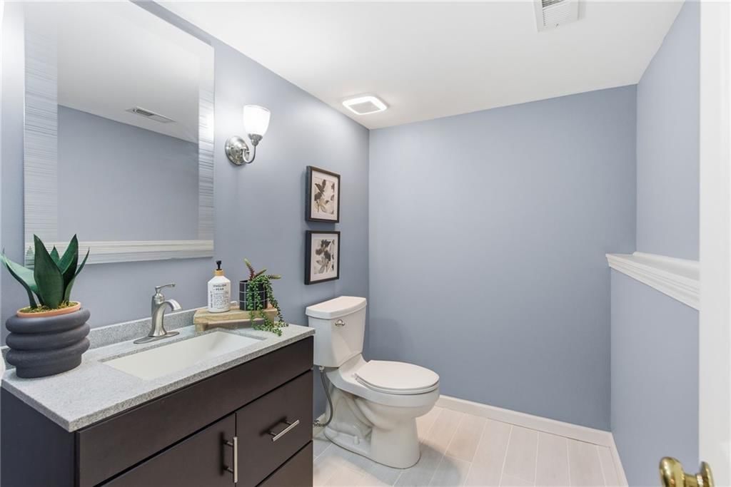 14668 W 151st Terrace — photo 35