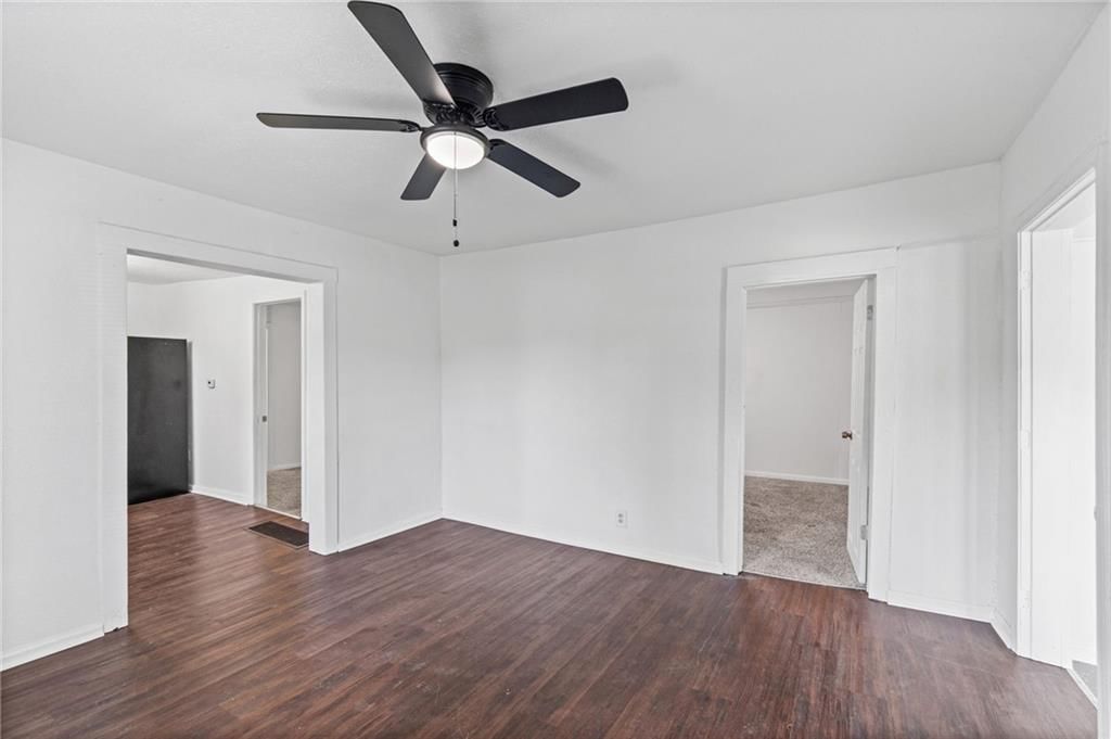 145 E Farmer Street — photo 7
