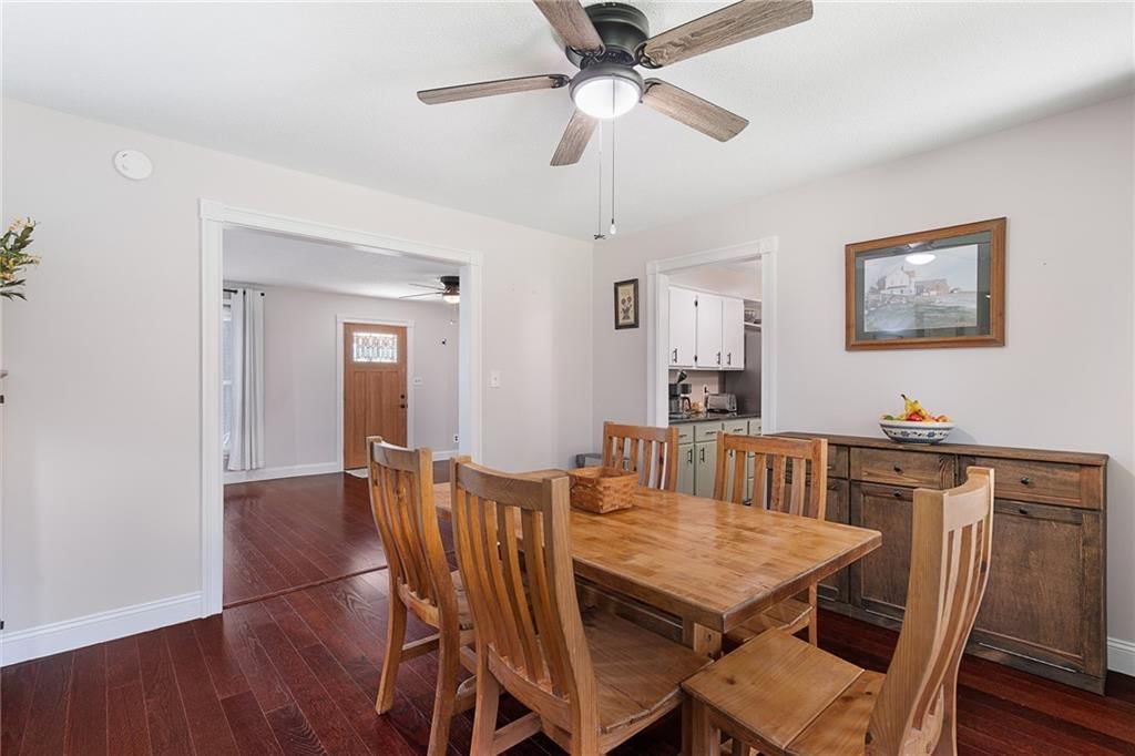 2127 S 15th Street — photo 4