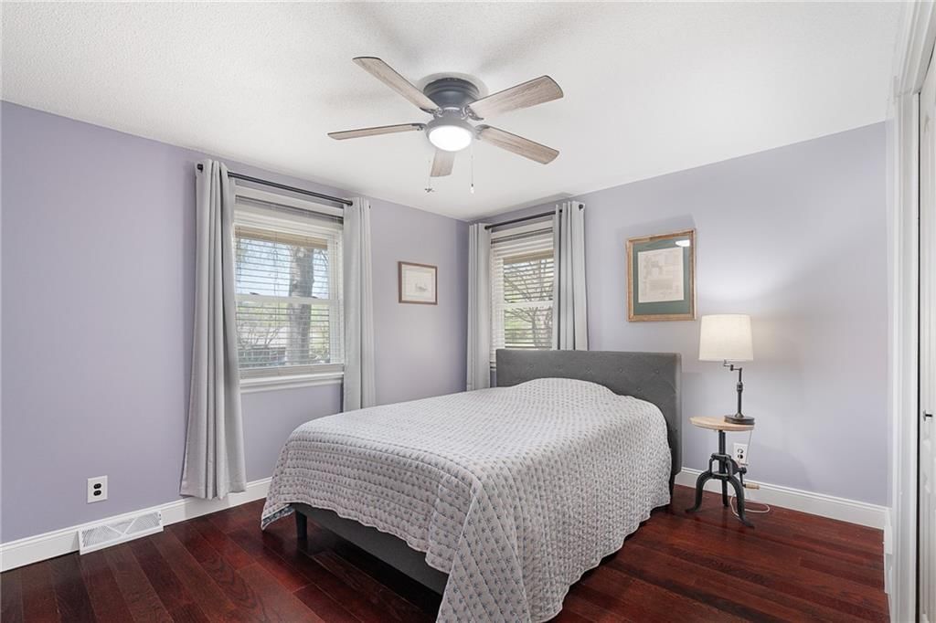 2127 S 15th Street — photo 22