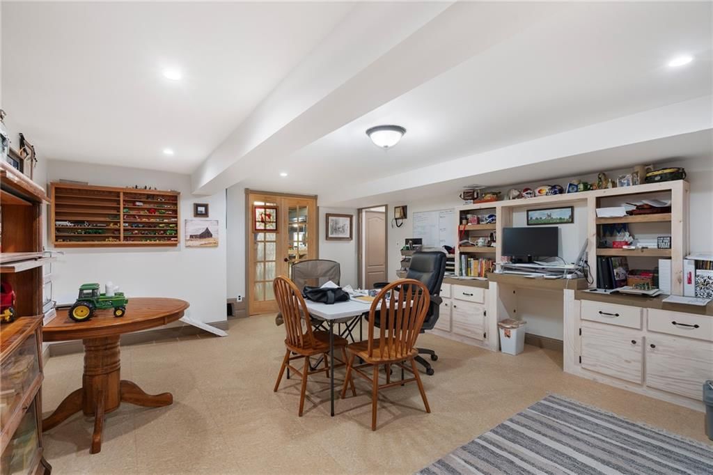 2127 S 15th Street — photo 29