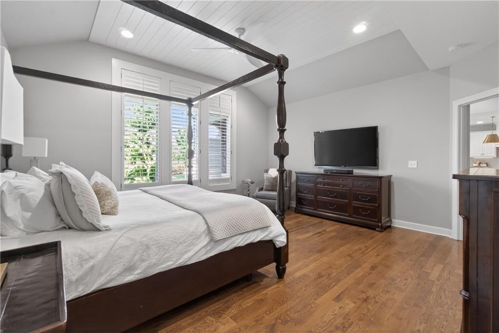 16141 Garnett Street — photo 34