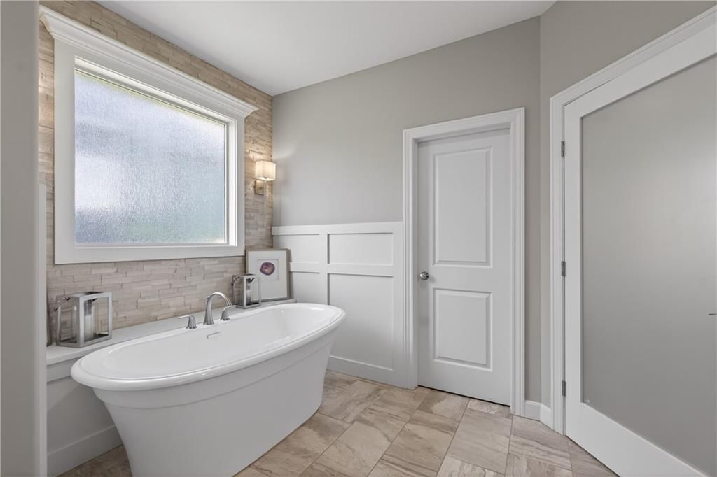 16141 Garnett Street — photo 36