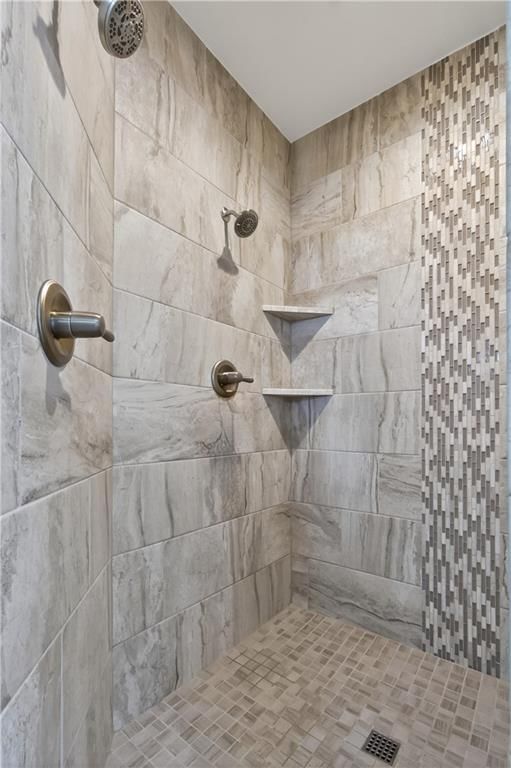 16141 Garnett Street — photo 37