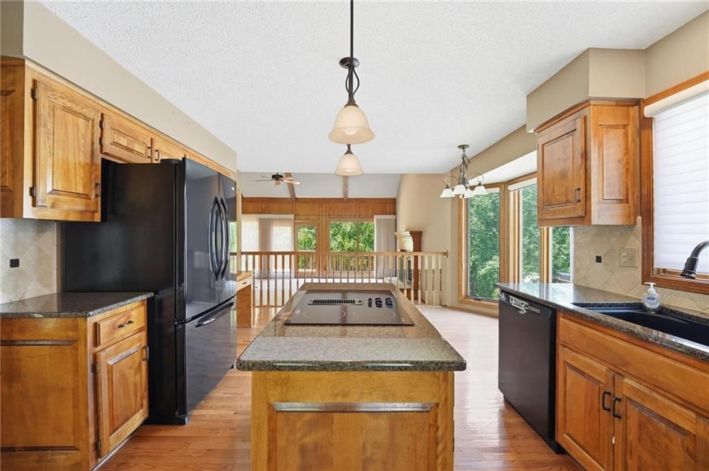 4142 NE Hampstead Drive — photo 14