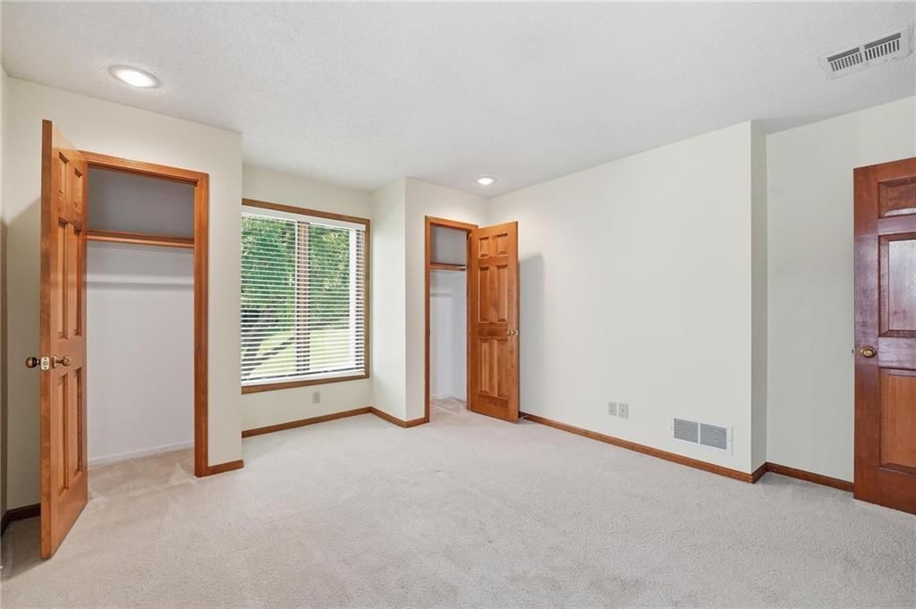 4142 NE Hampstead Drive — photo 52