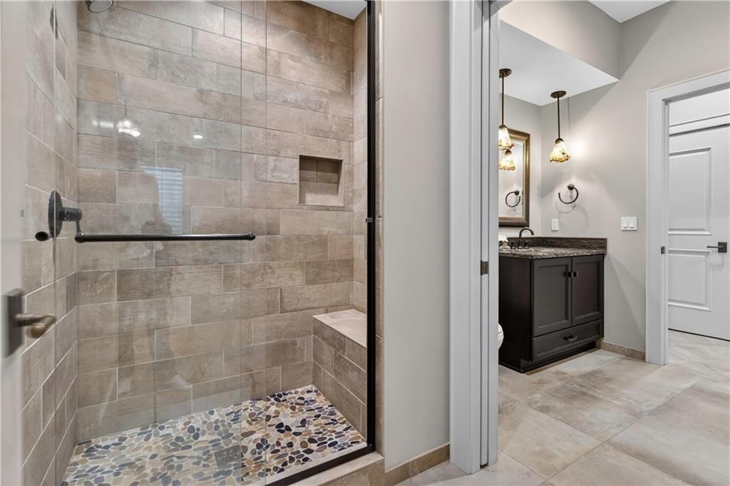 6009 W 137th Street — photo 39