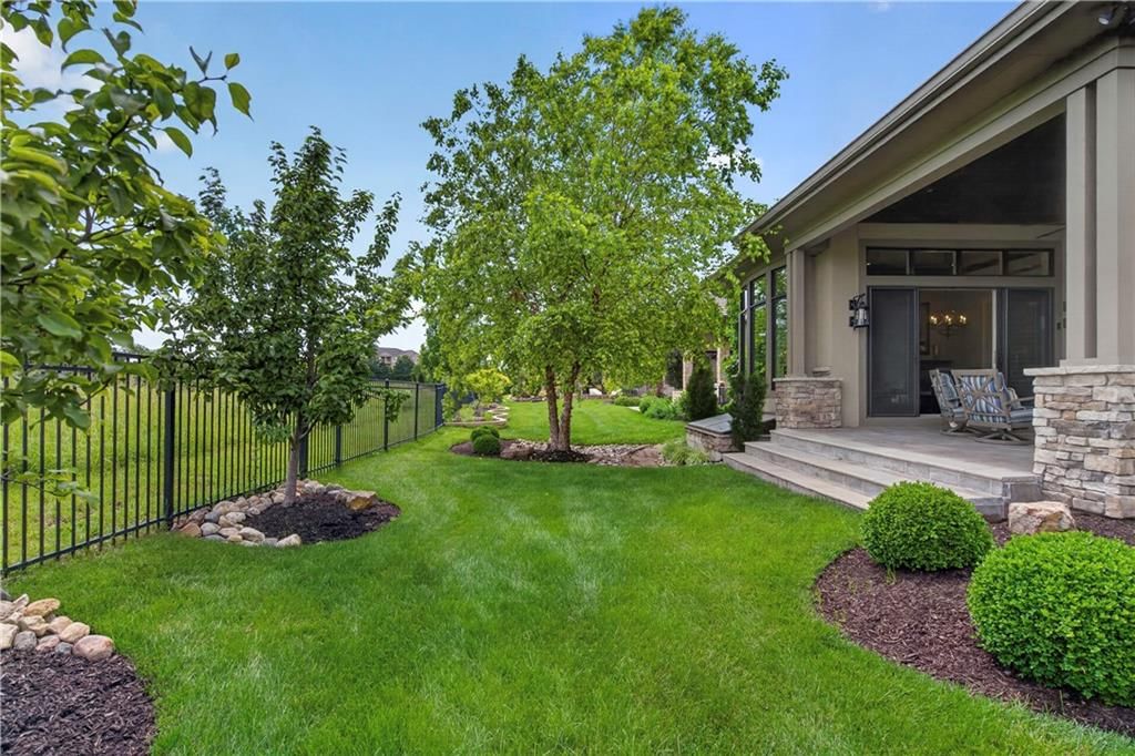 6009 W 137th Street — photo 42