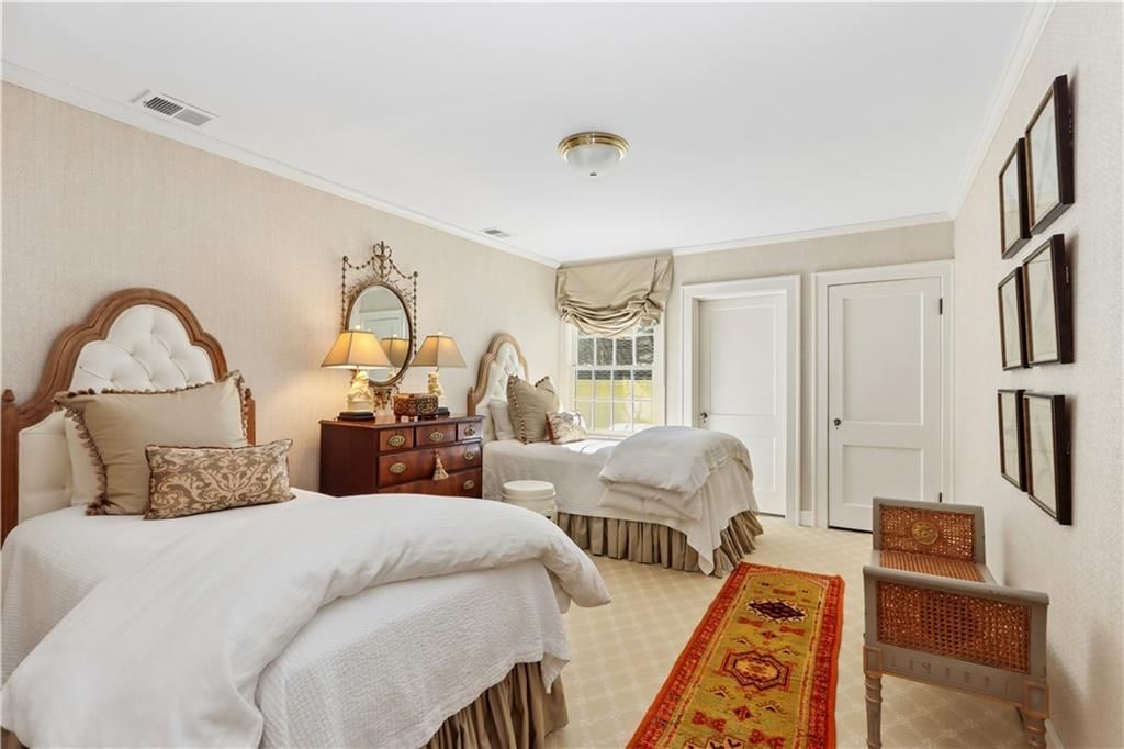 838 W 58th Street — photo 27