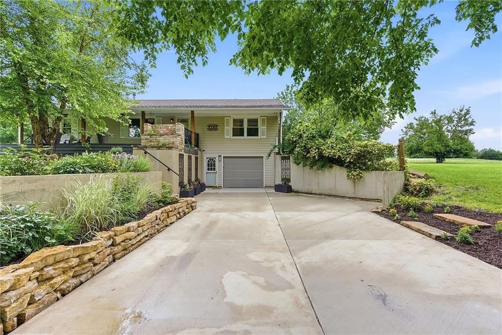 5285 W 219th Terrace — photo 4