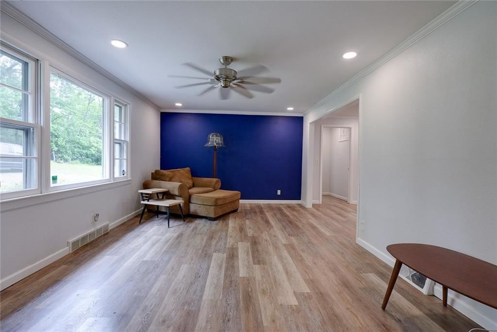 8527 Garfield Avenue — photo 11
