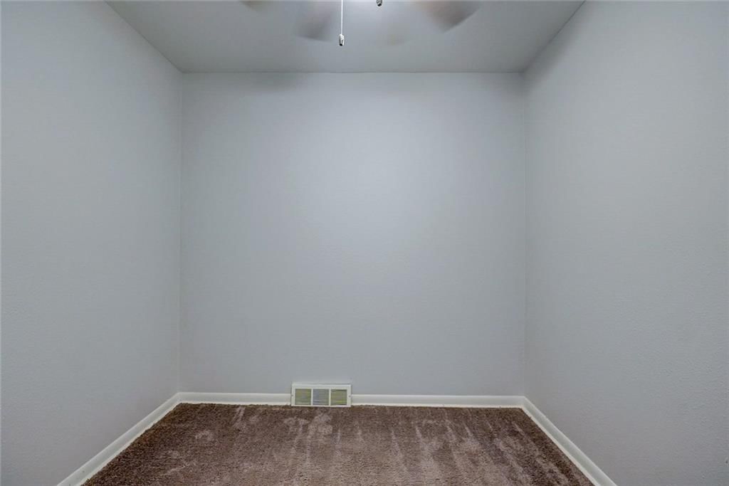 8527 Garfield Avenue — photo 25