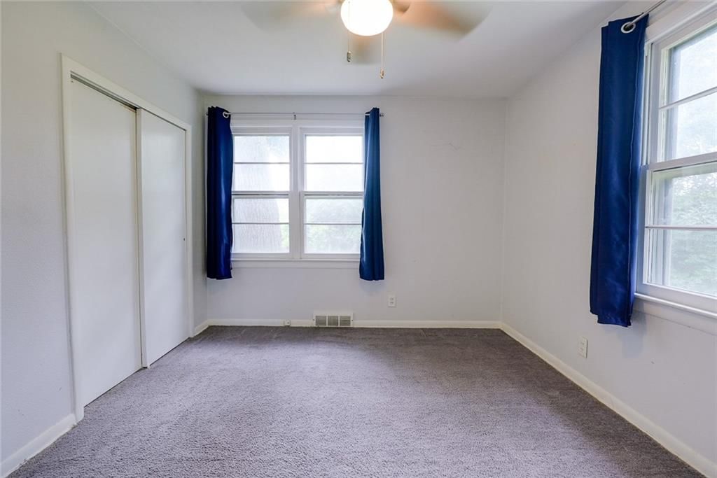 8527 Garfield Avenue — photo 27