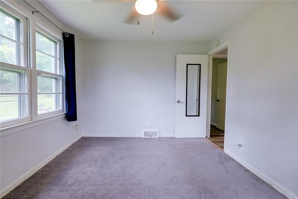 8527 Garfield Avenue — photo 28