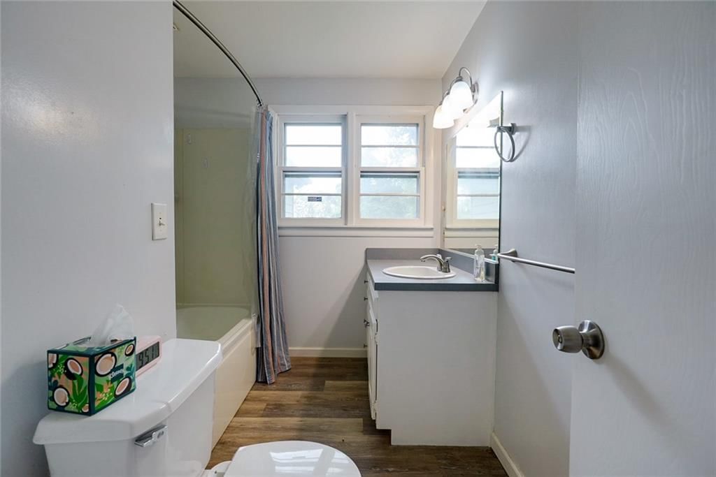8527 Garfield Avenue — photo 31
