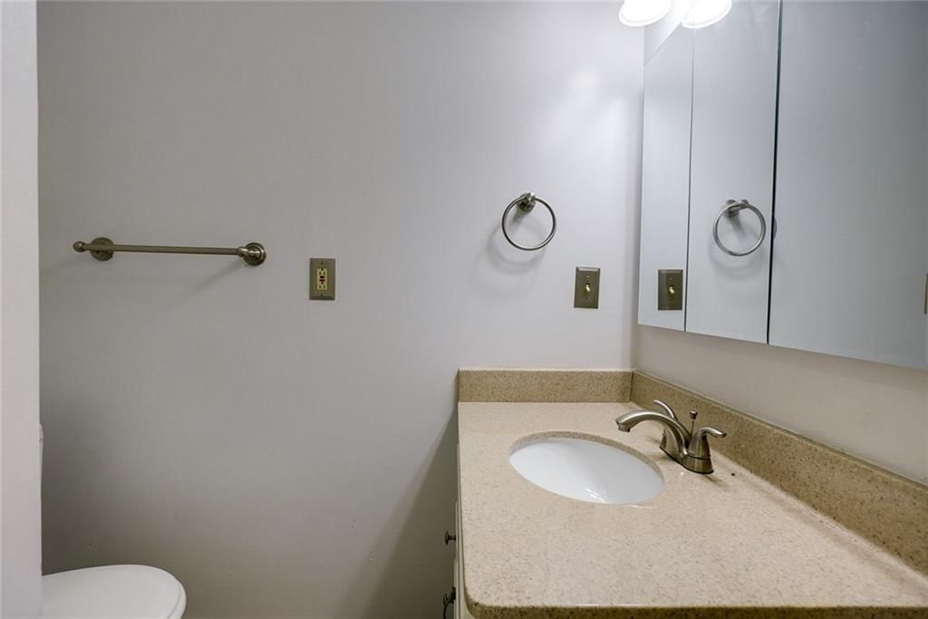 8527 Garfield Avenue — photo 34