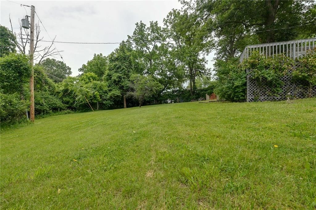 8527 Garfield Avenue — photo 36