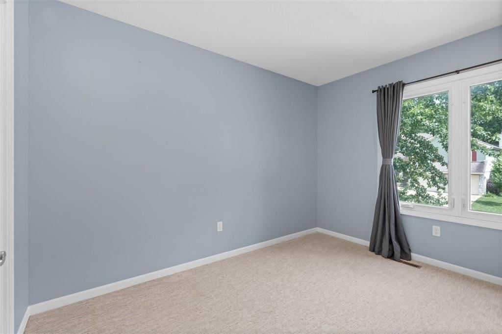 2112 NE Springbrook Street — photo 30