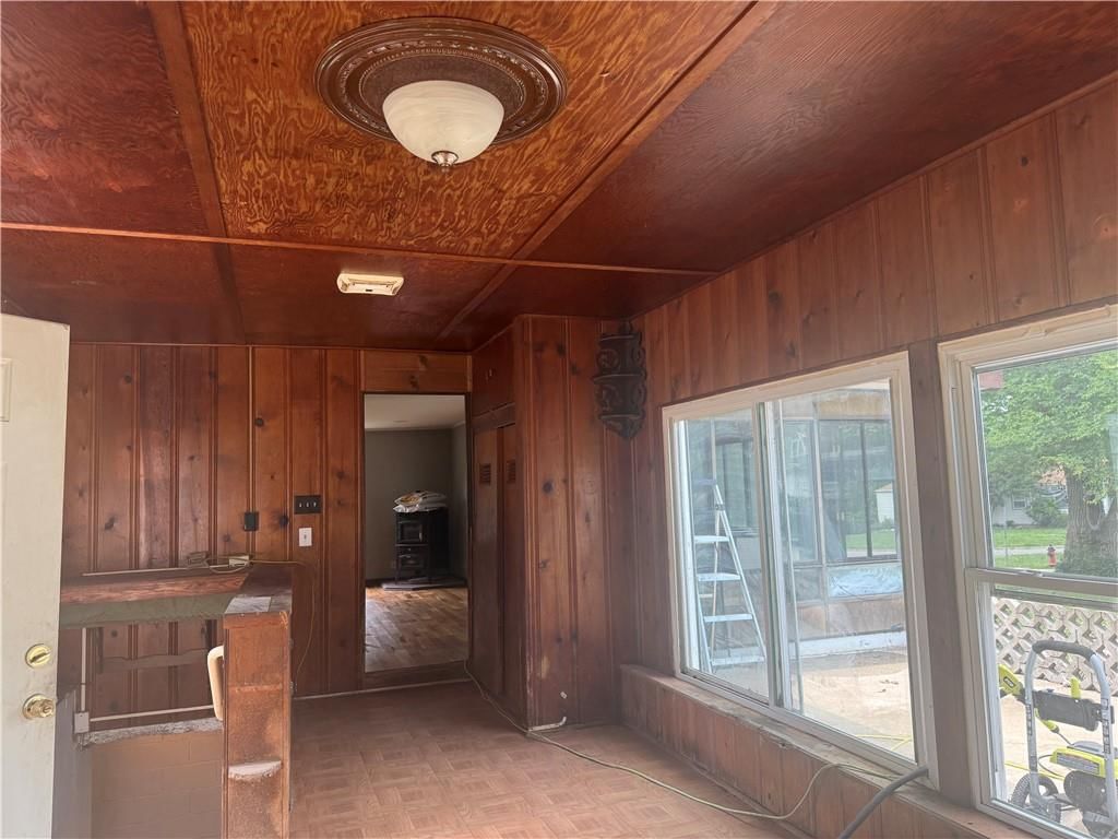 1325 NE Marvin Court — photo 10