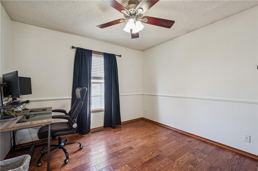 5614 N MERCIER Street — photo 16