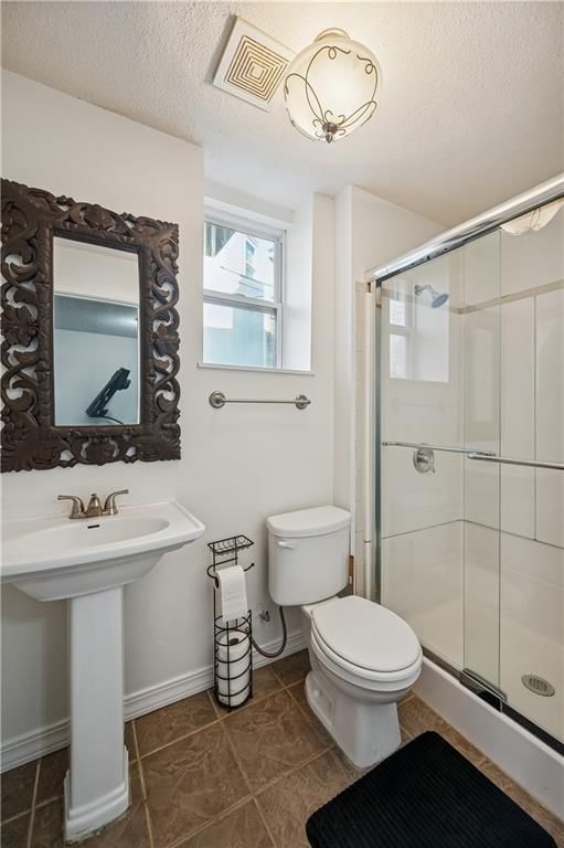 5614 N MERCIER Street — photo 22
