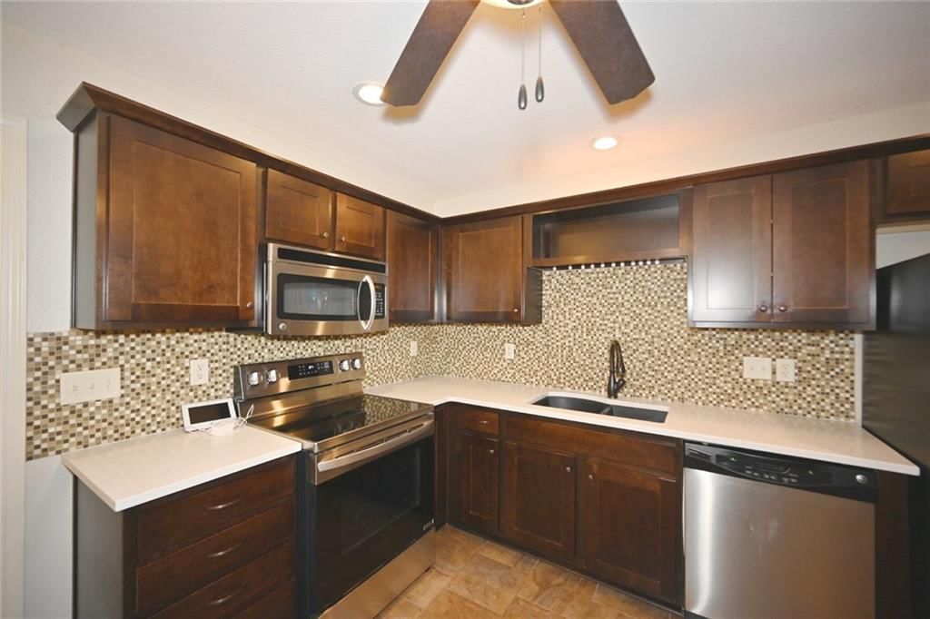 15491 NW 124th Street — photo 8