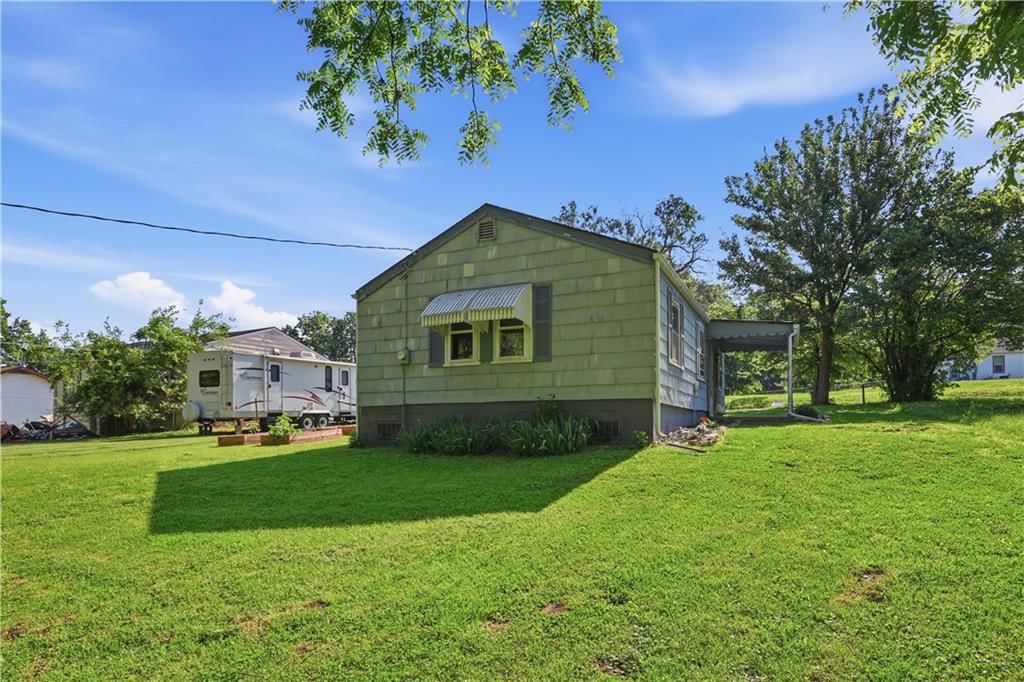 1312 Newman Street — photo 25