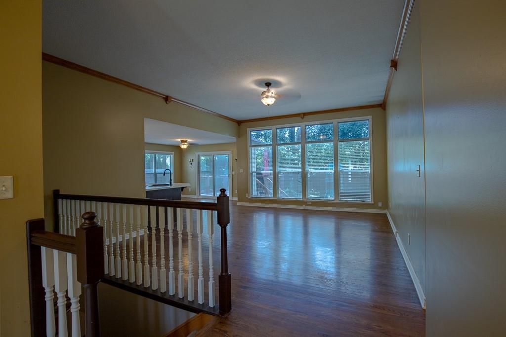 19507 E Woodsbury Road — photo 9