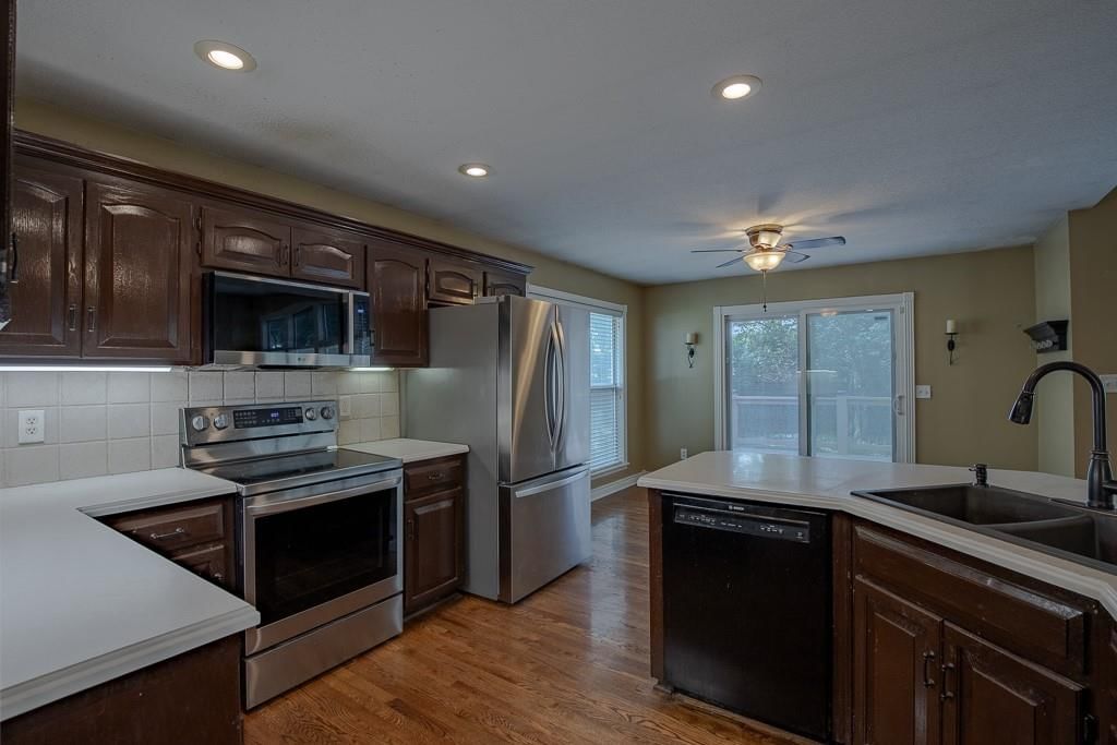 19507 E Woodsbury Road — photo 14
