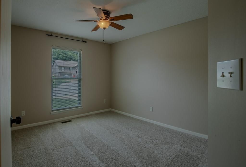 19507 E Woodsbury Road — photo 30