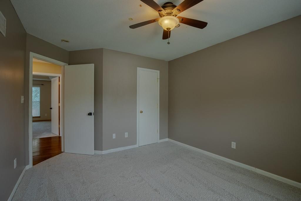 19507 E Woodsbury Road — photo 36