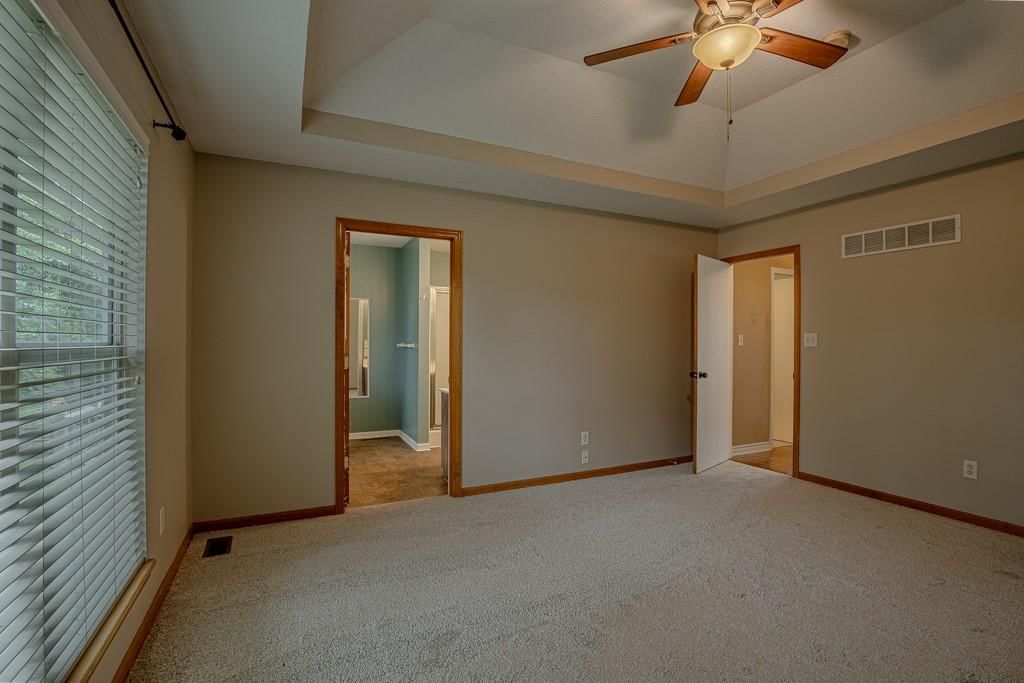 19507 E Woodsbury Road — photo 40