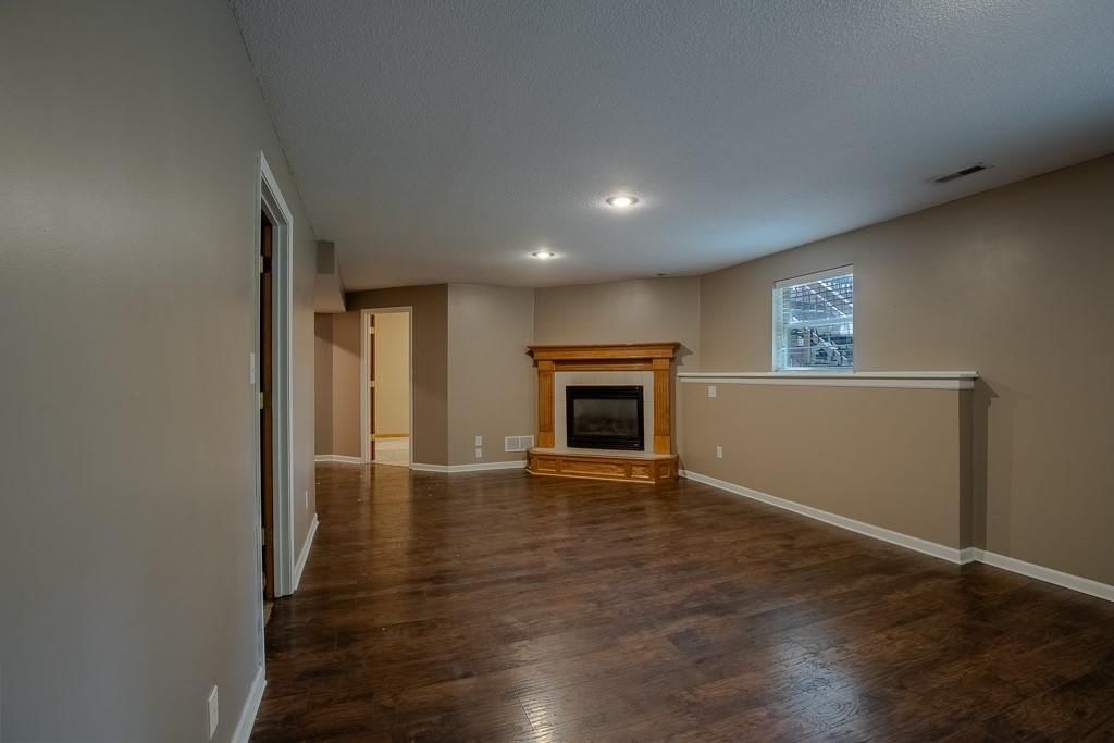 19507 E Woodsbury Road — photo 56