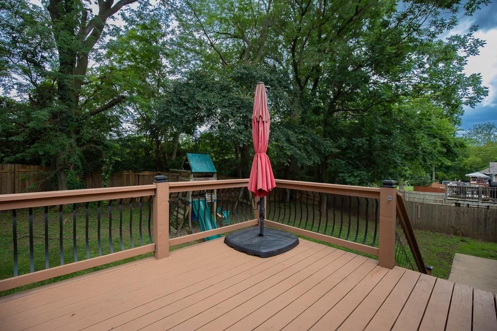 19507 E Woodsbury Road — photo 58