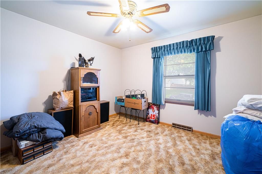 1512 Safari Drive — photo 18