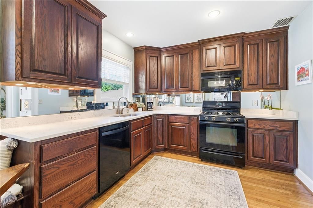 7244 Summit Street — photo 21