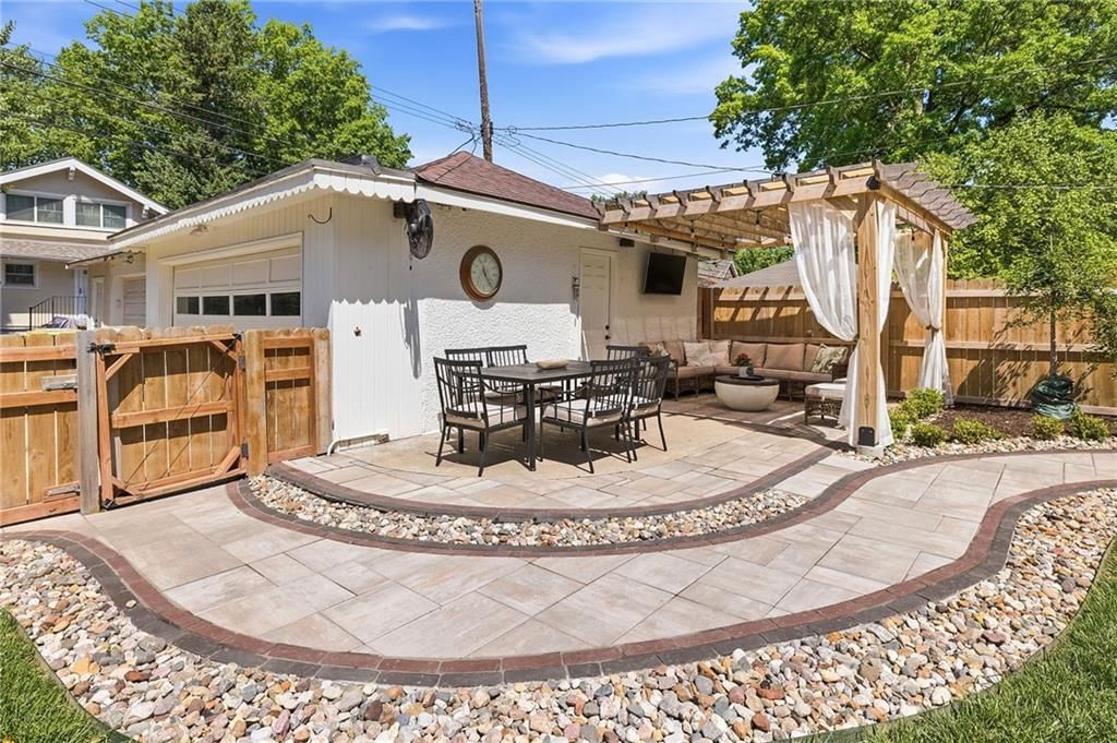 7244 Summit Street — photo 41
