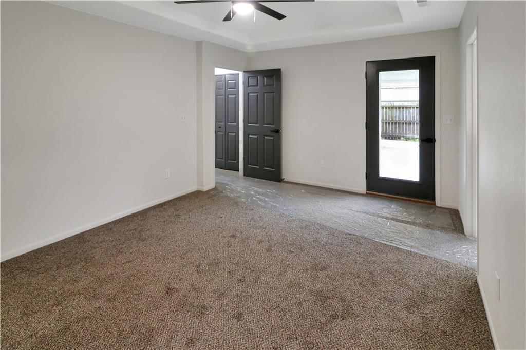 944 E Market Street — photo 20