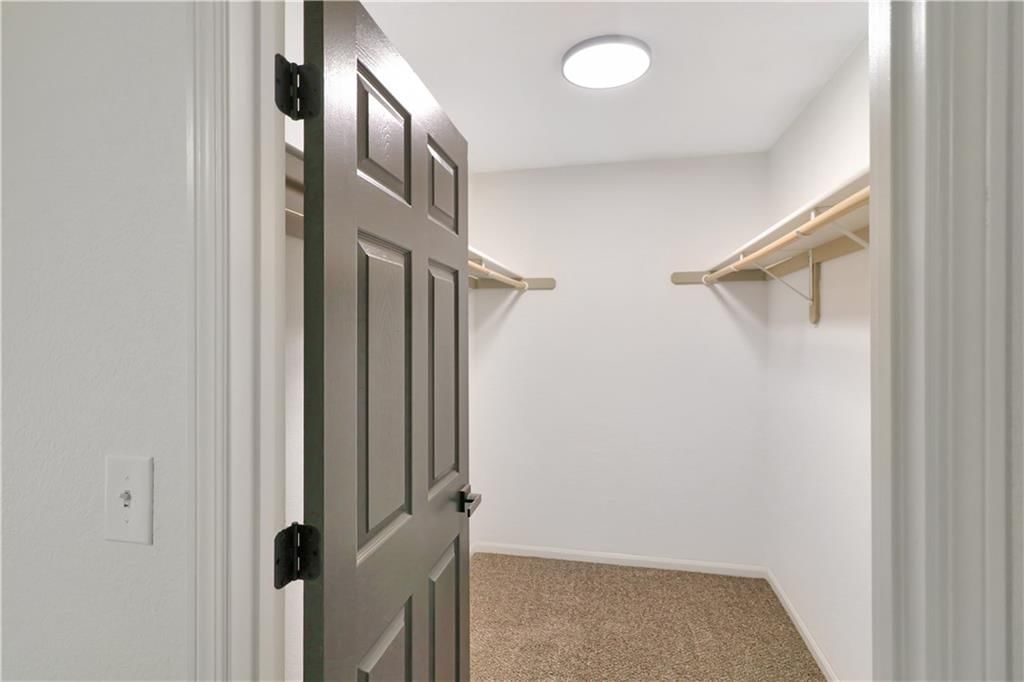 944 E Market Street — photo 21
