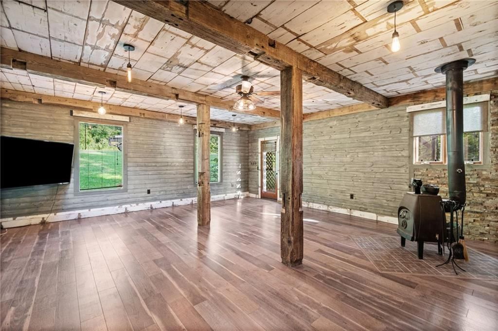 9051 HILLVIEW Drive — photo 24