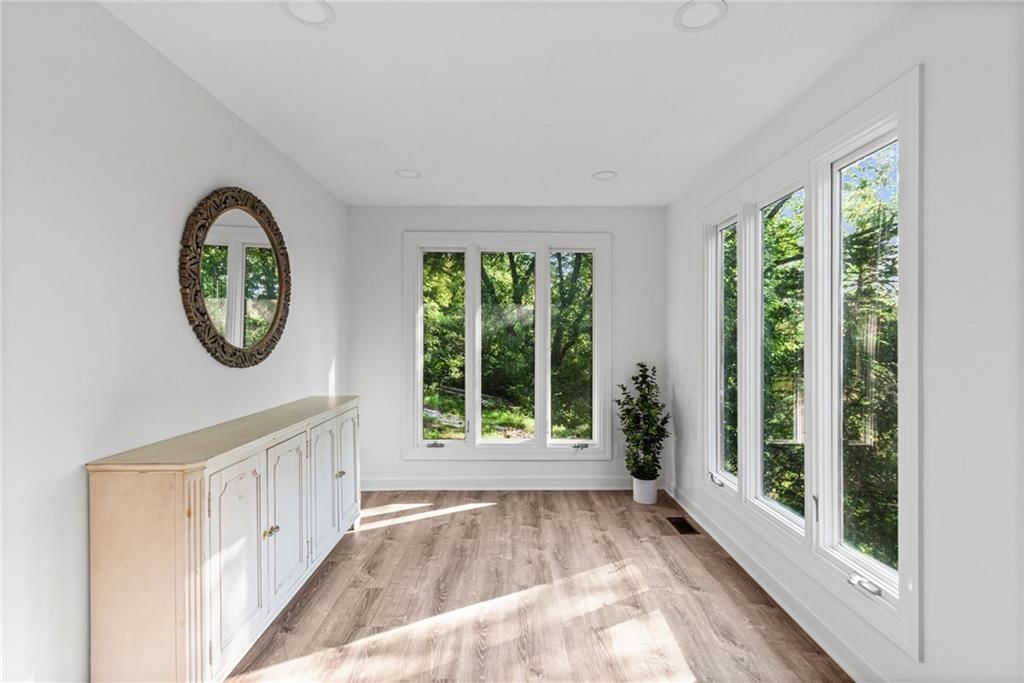 9051 HILLVIEW Drive — photo 27